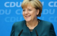 Меркель опровергла исключение России из «восьмерки»