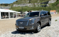 Cadillac Escalade станет еще роскошнее