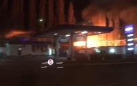 В Одессе горели склады возле АЗС (видео)