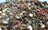 Посреди Женевы будет долго лежать 35-тонная мусорная куча