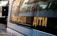 Донецька ОВА: В зоні активних бойових дій - 11 тисяч цивільних, усіх дітей евакуювали
