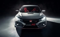 Появились первые фото серийной Honda Civic Type R