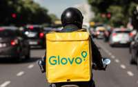 Догнали и избили: два курьера Glovo устроили дебош на дороге (видео)