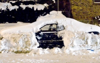 В Нью-Йорке в засыпанной снегом машине нашли труп