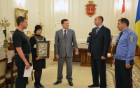 Семья погибшего при перестрелке в Одессе милиционера получит новое жилье
