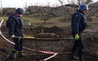 Эхо войны: под Запорожьем нашли огромный авиационный снаряд