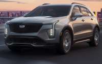 Обновленный Cadillac XT4 получил 33-дюймовый дисплей