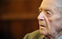 Умер нацистский преступник номер один  