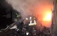 На Центральном рынке Кривого Рога произошел сильный пожар (видео)