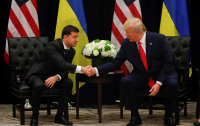 Трамп пообещал Зеленскому помочь вернуть аннексированный Крым