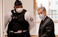 Саркози сможет отбыть тюремный срок дома