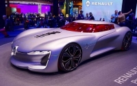 Renault презентовал концепт-кар Trezor
