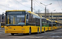 В Киеве продлят работу транспорта на Пасху