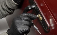 Вчера в Киеве обчистили 10 квартир и 14 автомобилей 