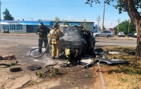 Рецидивисты на Hummer взорвали BMW X6 бизнесмена, есть жертвы
