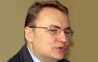 Мэру Львова не нравится, что львовских губернаторов часто увольняют