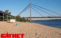 Купаться можно только на семи пляжах Киева