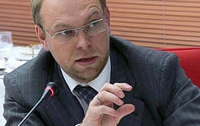 Власенко предлагает политологам посидеть в тюрьме