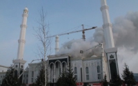 На пожаре в мечети в Астане найдено тело мужчины