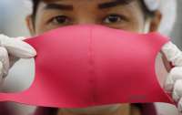 Власти Гонконга бесплатно раздадут жителям многоразовые медицинские маски