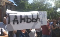 Одесский медин снова атакуют: На стороне Дубининой вооруженные титушки и одиозный нардеп