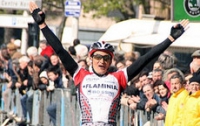 Михаил Халилов выиграл велогонку 