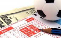 Скандал: под носом у властей и милиции работала сеть подпольных букмекерских контор