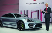 Гламурный Porsche обзаведется версией для дачников