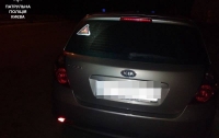 В Киеве пьяный водитель пытался дать патрульным взятку