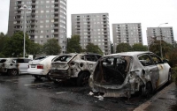 Загадочные поджоги машин в Швеции: появились первые задержанные
