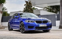 Новый седан BMW M5 запущен в серийное производство