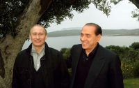 Берлускони прибыл в оккупированный Крым для встречи с Путиным