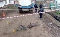 На Тернопольщине мальчик погиб под колесами молоковоза
