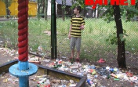 В 2012 году украинцы будут массово убирать мусор на улицах