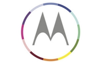 Motorola выпустит дешевую версию дорогого смартфона