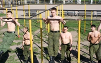 В Украине вводят военную подготовку с восьмого класса