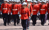 Британскую королевскую гвардию впервые возглавила женщина