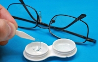 Неправильная эксплуатация контактных линз может привести к слепоте
