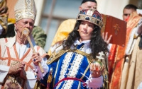 В демократической Словакии короновали монарха (ФОТО) 