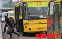 В Киеве мужчина угнал маршрутку