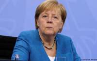 Меркель получит довольно приличную пенсию, на которую спокойно можно жить в Германии