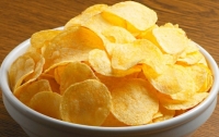 Япония столкнулась с дефицитом картофельных чипсов