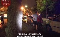 В киевском парке произошла стрельба, есть пострадавшие (видео)