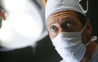 Неизвестные похитили 2 тысячи хирургических масок из больницы