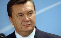 Янукович может стать рыцарем-крестоносцем в декабре