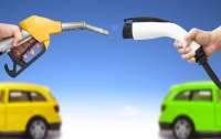 Стало известно, когда электромобили сравняются в цене с топливными авто