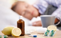 Киевляне все чаще заболевают гриппом и простудой: врачи советуют всем активно прививаться