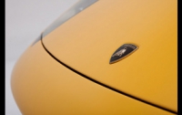 Lamborghini покажет на автосалоне в Женеве два новых суперкара