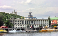 Киевский речной порт впервые за 12 лет примет судно класса «река-море»