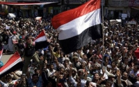 Армия Йемена обстреляла лагерь манифестантов спустя часы после призыва примирению